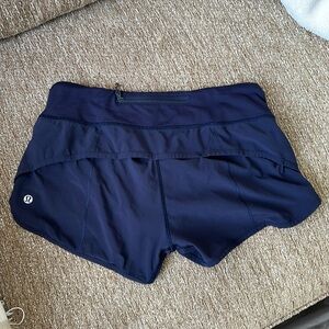 Lululemon Speed Up Short 2.5